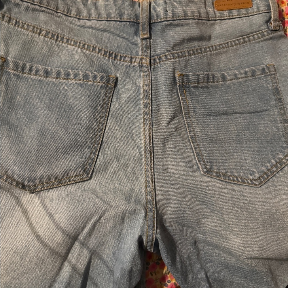 Sanctuary Blue Jean Shorts Distressed Relaxed Fit - Picture 5 of 5
